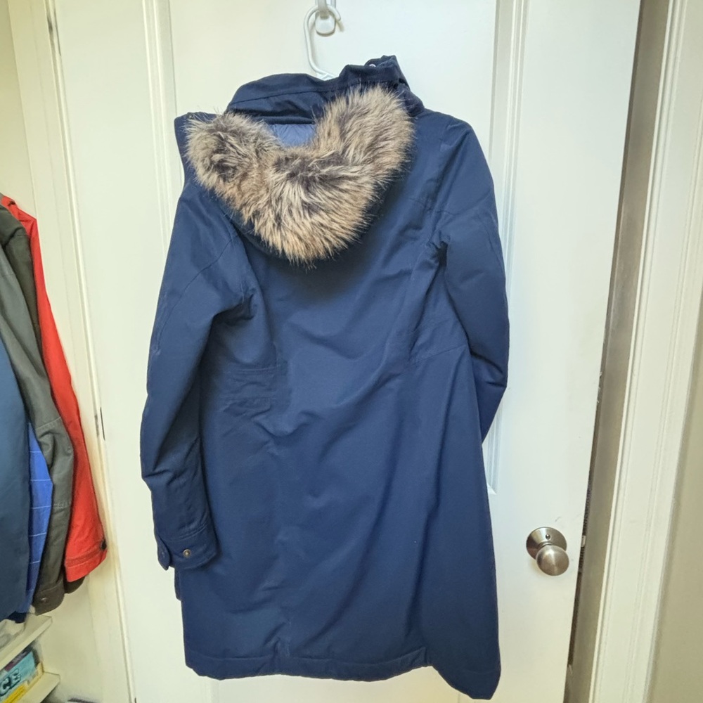 Marmot Dark Blue Puffer Jacket with Faux Fur Hood